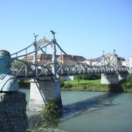 Salzachbrucke-Oberndorf-Salzburgerland-Oostenrijk