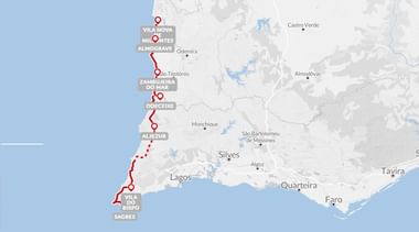 Kaart van de Rota Vicentina wandelroute langs de zuidwestkust van Portugal van Vila Nova naar Sagres, met gemarkeerde plaatsen zoals Odeceixe en Aljezur.