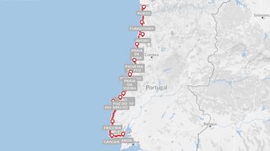 Kaart met fietsroute langs Portugese kust van Porto naar Lissabon met rode markeringen via Figueira da Foz en Ericeira.