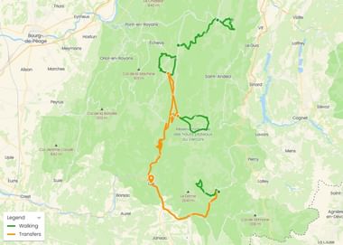 Kaart van de Vercors-regio in Frankrijk met wandelroutes in groen en oranje transferroutes. Plaatsen zijn Bourg-de-Péage, Crest en Aurel.