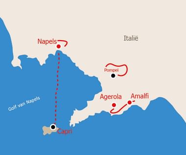 Kaart met Napels, Pompeii, Agerola en Amalfi langs de Italiaanse kust, met het eiland Capri verbonden door een stippellijn over de Golf van Napels.
