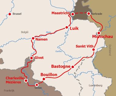 Ardennen fietsroute kaart door België Kaart met fietsroute door de Belgische Ardennen met rode lijn die steden verbindt: Maastricht, Kerkrade, Monschau, Sankt Vith, Bastogne, Bouillon, Givet, Namen en Luik.