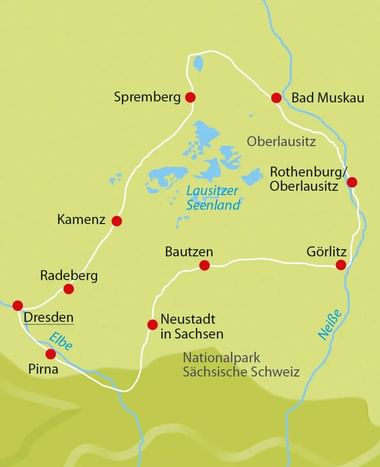 Fietsroutekaart van Lausitz in Saksen, Duitsland, met rondroute via Dresden, Bad Muskau, Görlitz en Lausitzer Seenland.