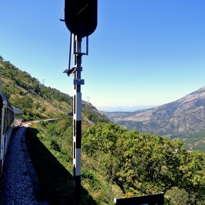 montenegro-mutli-actief-treinrit