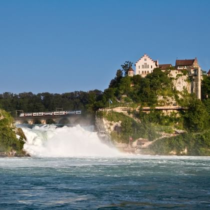 via-rhenana-wandelen-rheinfall-rijn-waterval-schaffhausen