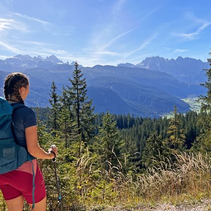 Scenic view along the trail to Hohen Kalmberg