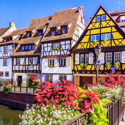 er-colmar-elzas-frankrijk-vakwerkhuizen