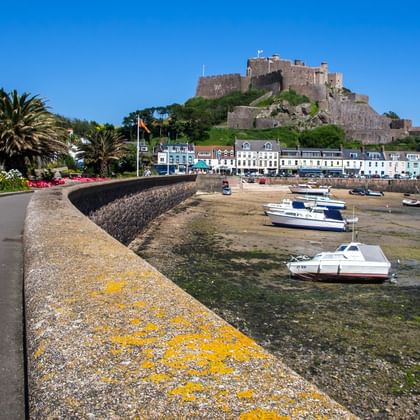 kanaaleilanden-sark-kasteel-baai