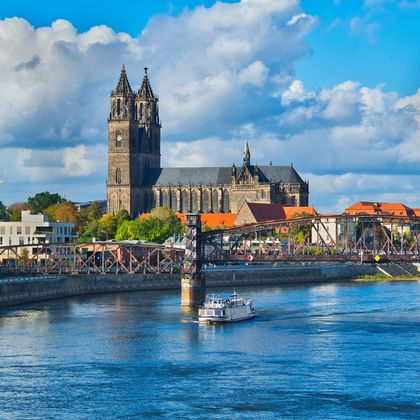 Maagdenburg-Elbe-Radweg-Magdeburg
